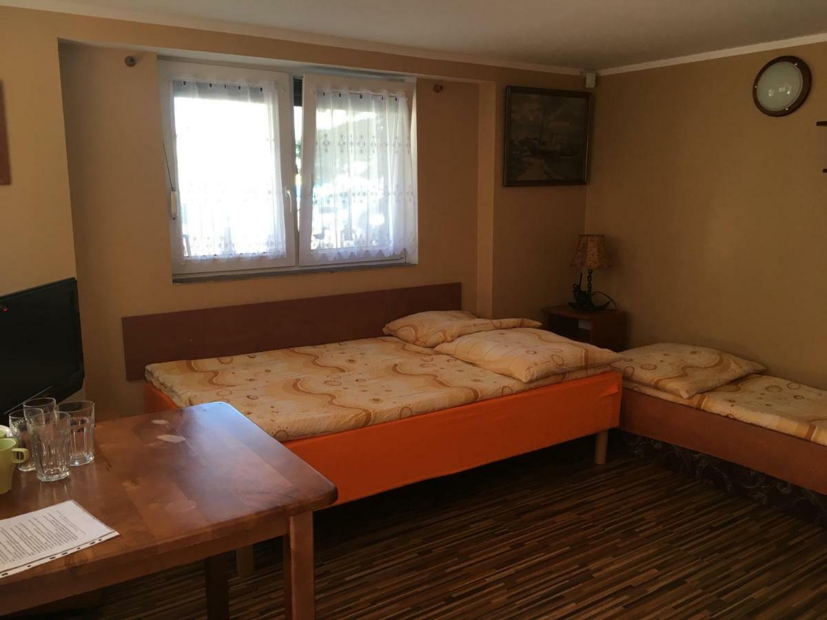Etiuda Проживання в сім'ї Владиславово